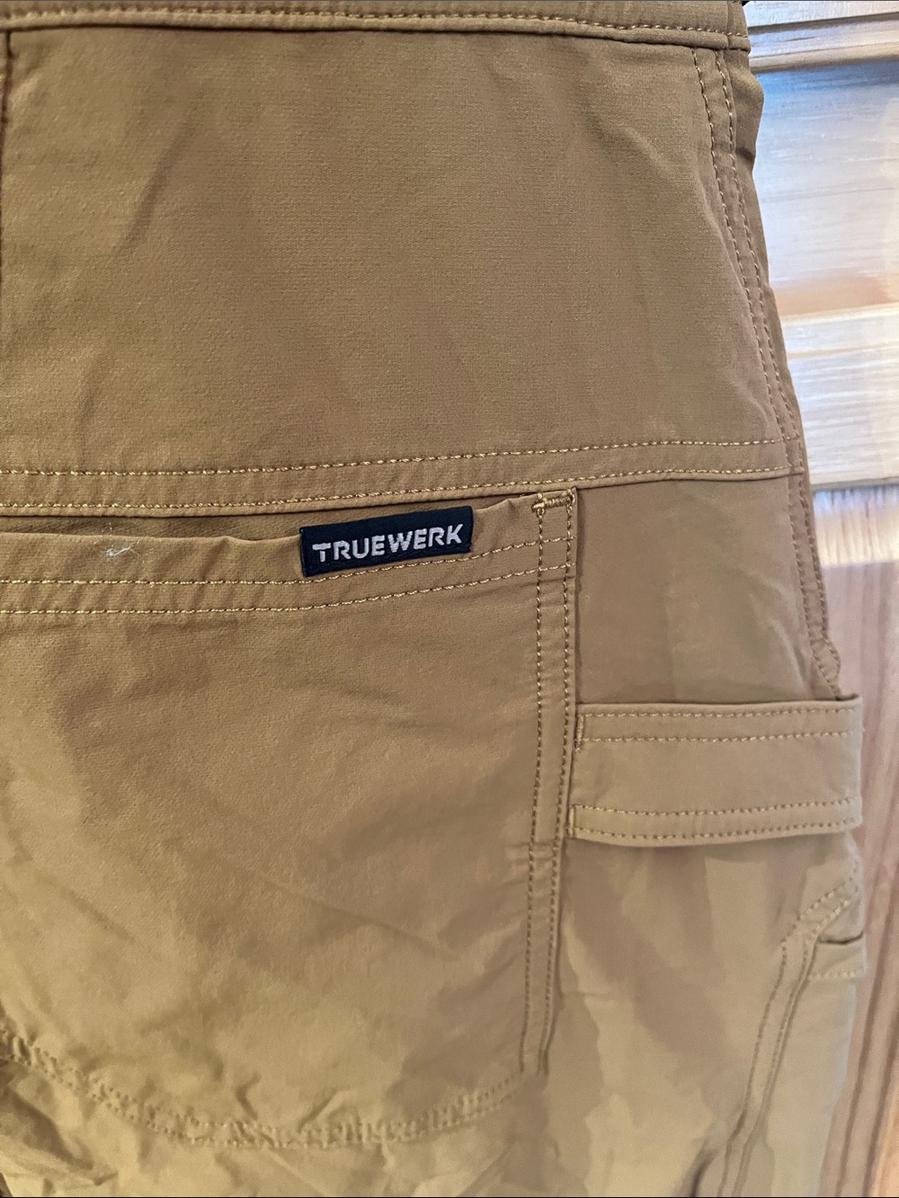 Truewerk T1 Overalls with knee pad pockets, size XL - EUC - Picture 3 of 7
